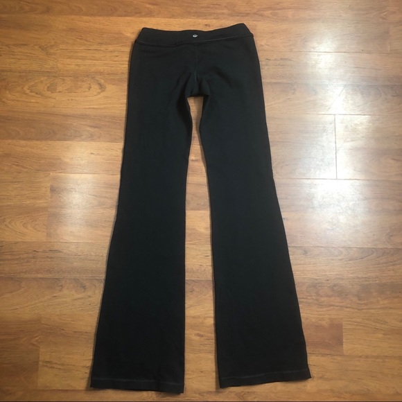 Lululemon Solid Black Stretch Flare Yoga Pants 4 - Picture 6 of 8